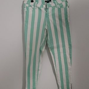 Stripped skinny jeans